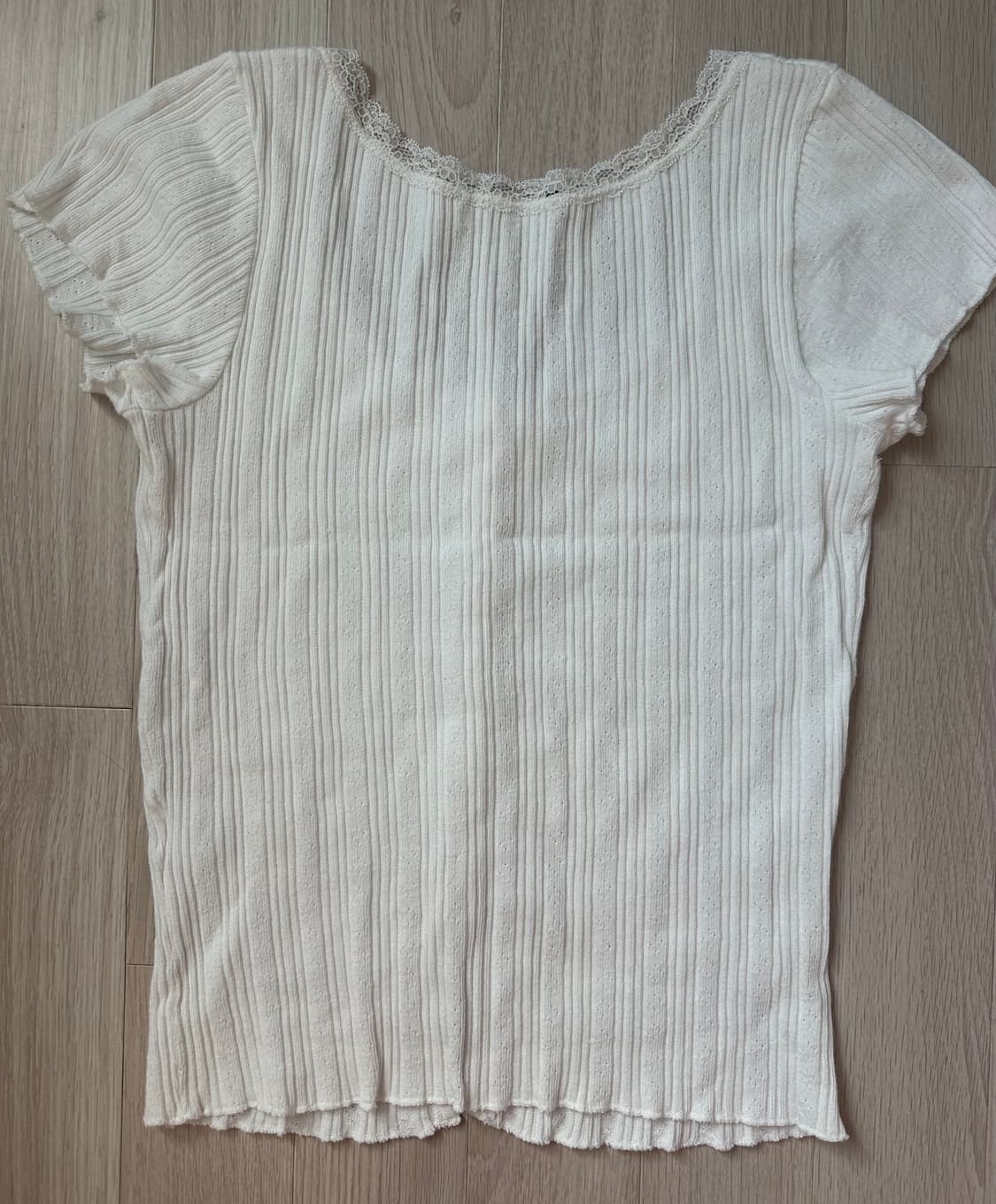 Brandy melville 브랜디멜빌 레이스 탑-화이트 상품이미지4