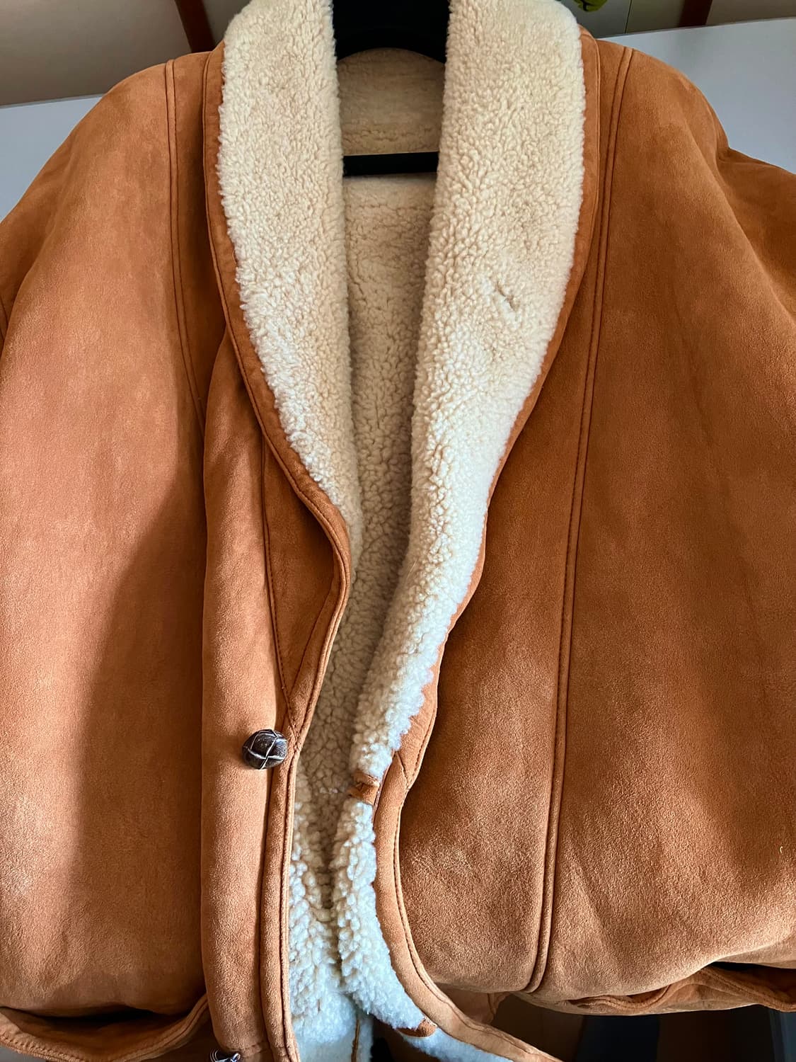 구찌 무스탕 코트 상품이미지3