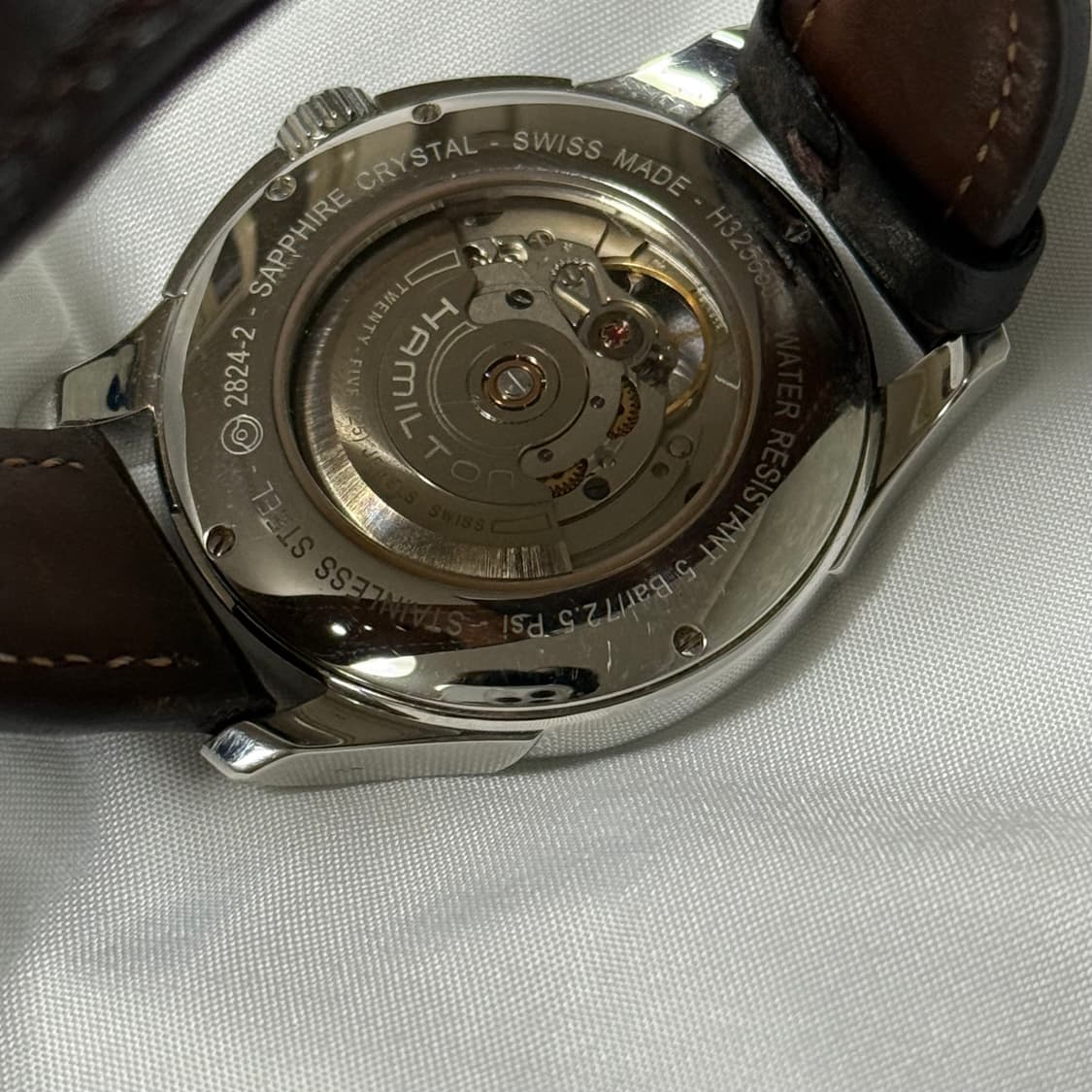 해밀턴 재즈마스터 오픈하트 40mm 흰판 판매합니다 상품이미지3