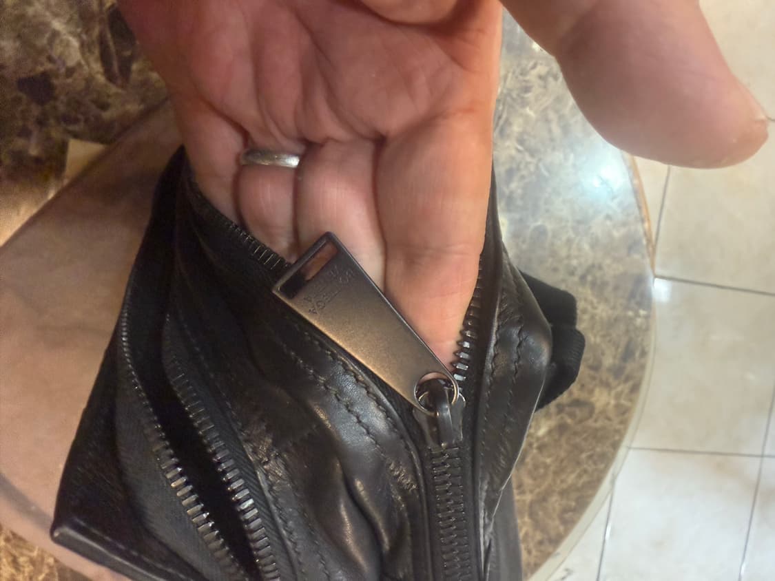 25ss 정품 보테카베네타 도큐먼트 벨트백 팝니다 상품이미지9