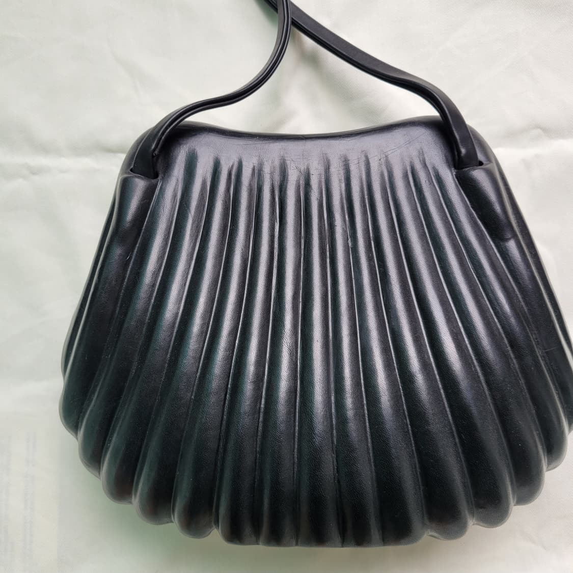LEMAIRE THE CARLOS BAG 상품이미지3