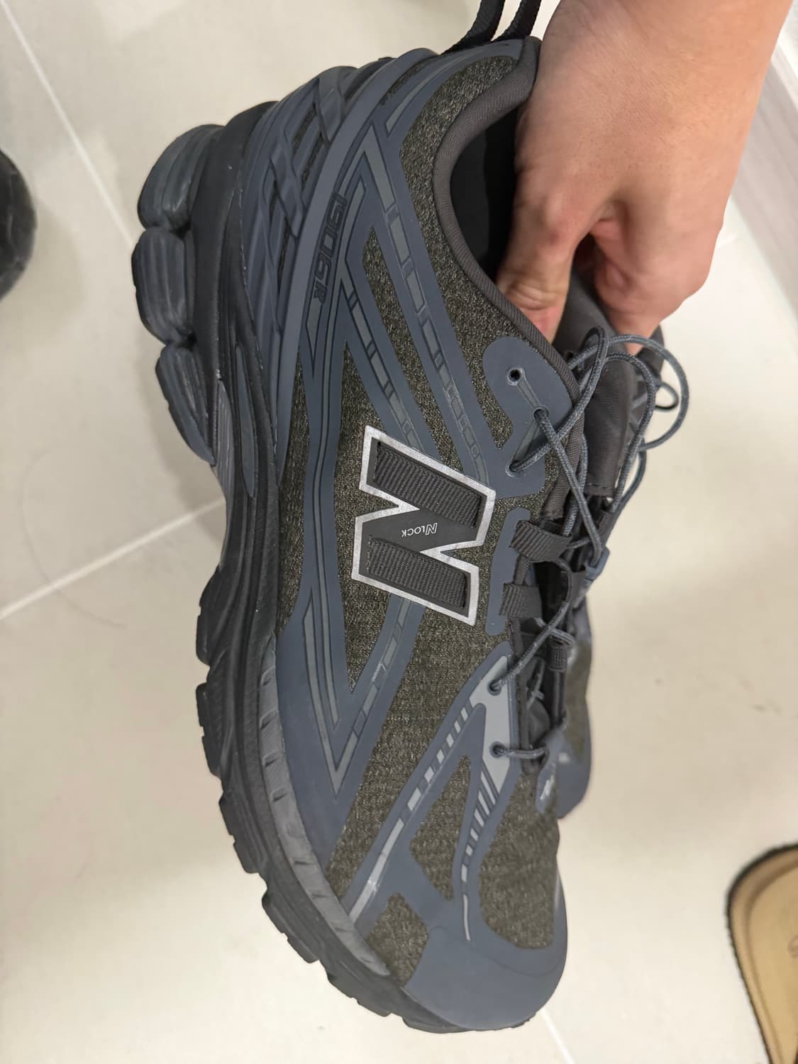 뉴발란스 1906R 다크 그레이 285 상품이미지2