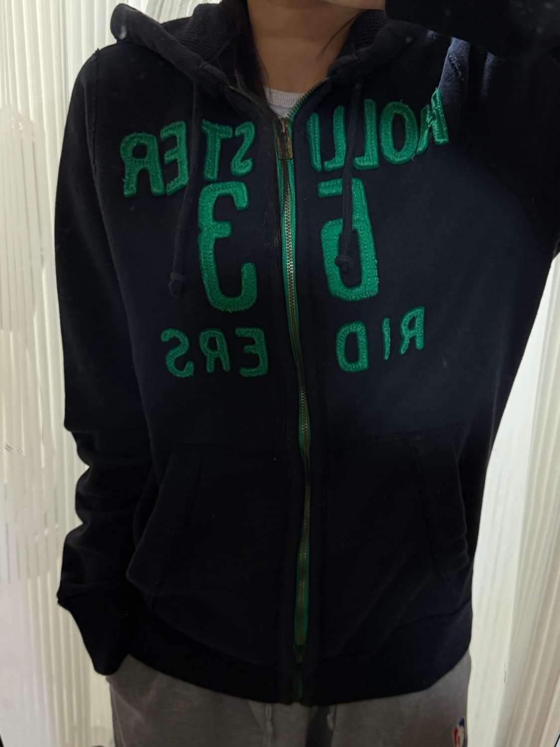 홀리스터 네이비 후드집업 L 상품이미지1