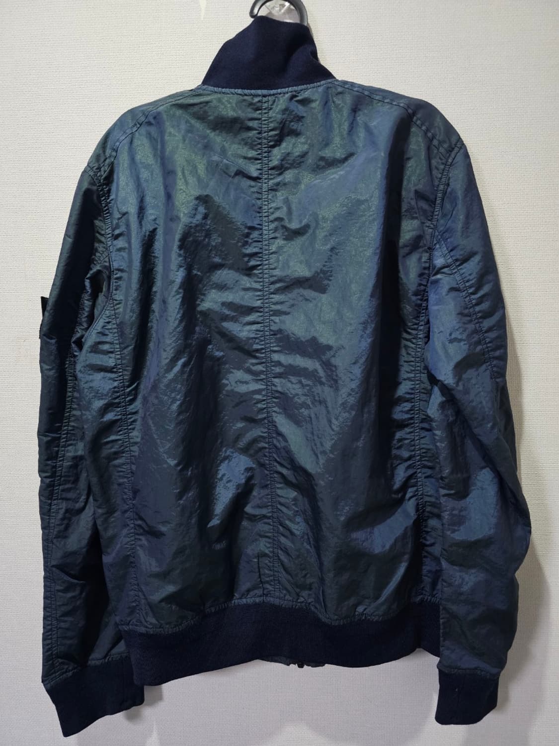 정품 스톤아일랜드 바람막이 점퍼 100 / L 상품이미지4