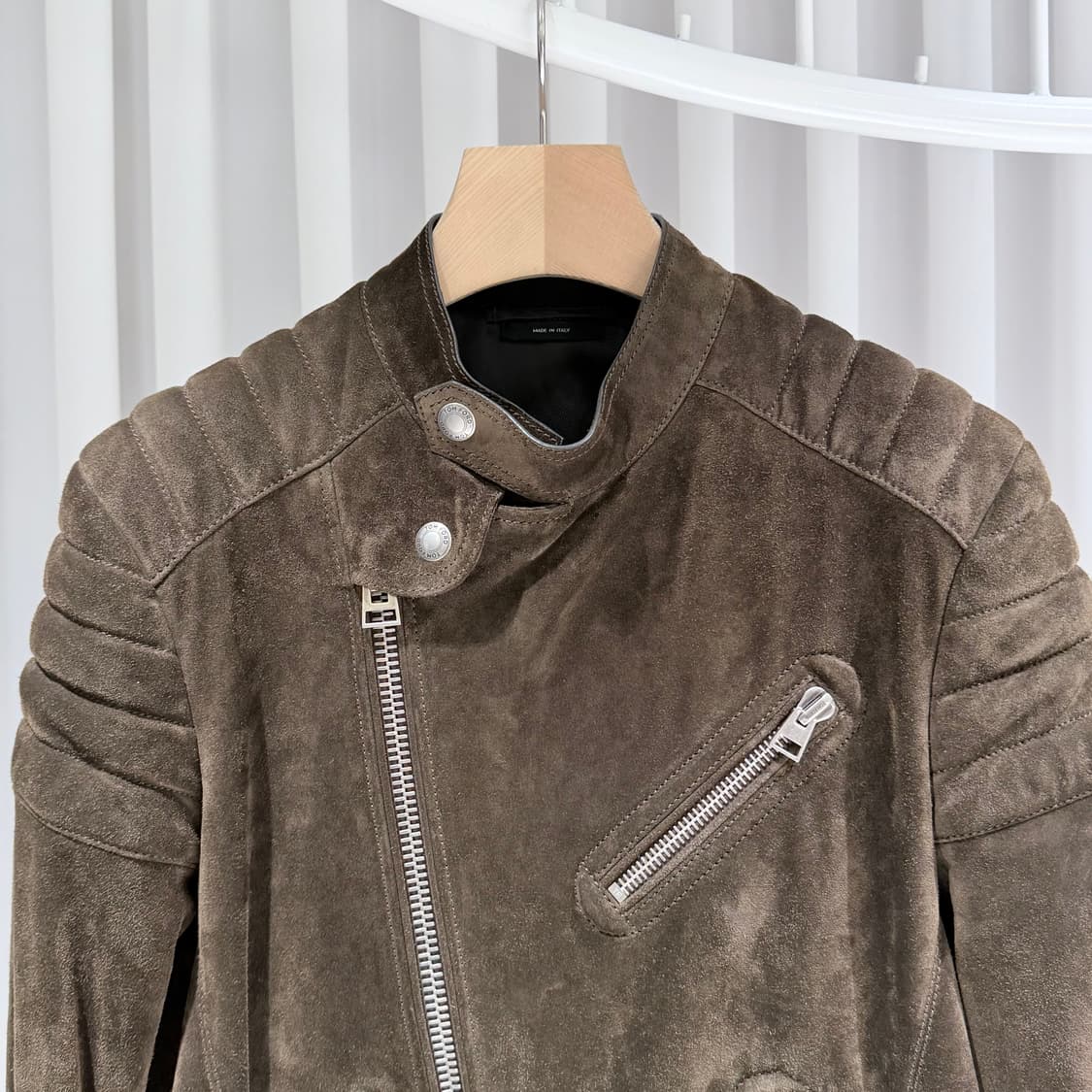 (A+/48) / 톰포드 아이콘 스웨이드 라이더 봄버 블루종 자켓 브라운 상품이미지3