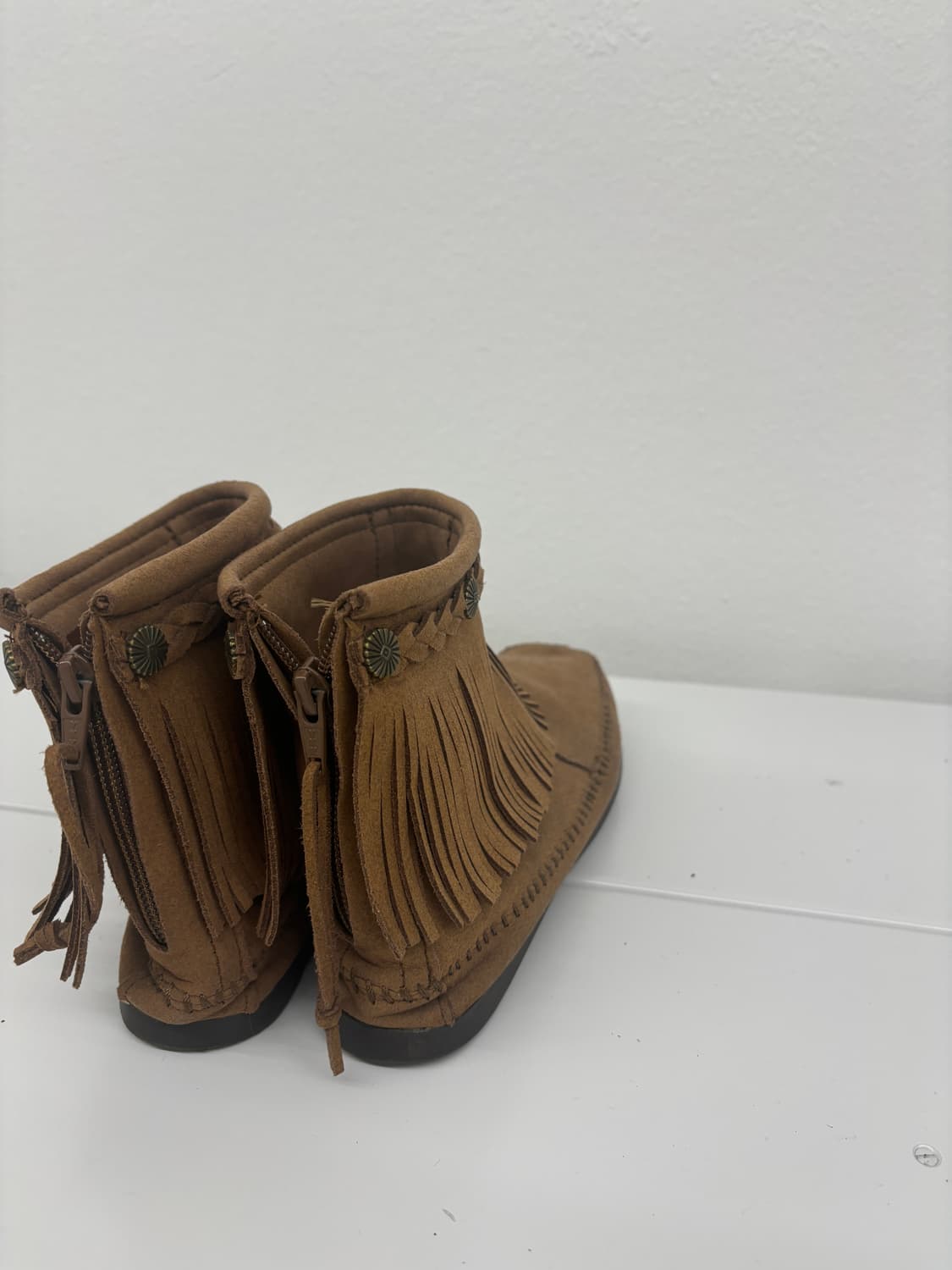 Minnetonka 프린지 부츠 스웨이드 상품이미지5