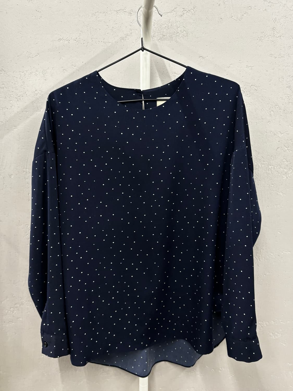 orr(오르) 도트 블라우스 네이비 OS 상품이미지2