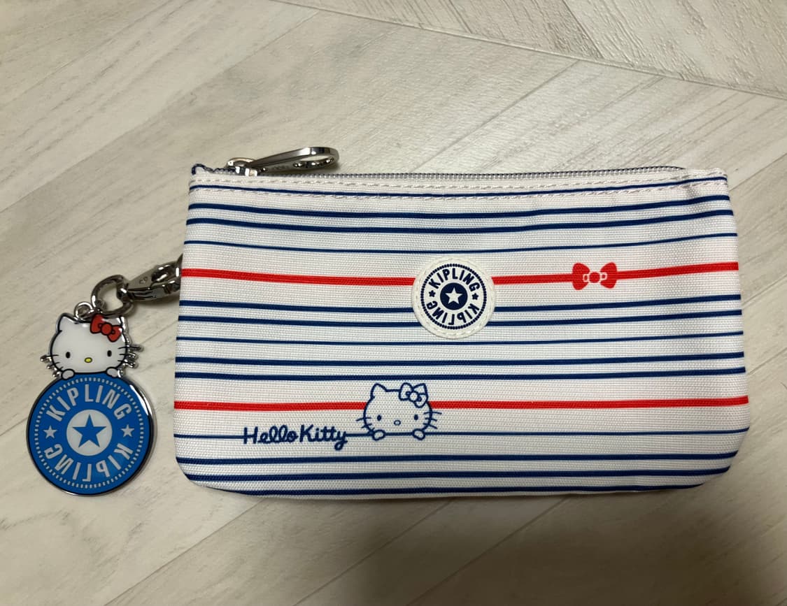 키플링X헬로키티 파우치 상품이미지1