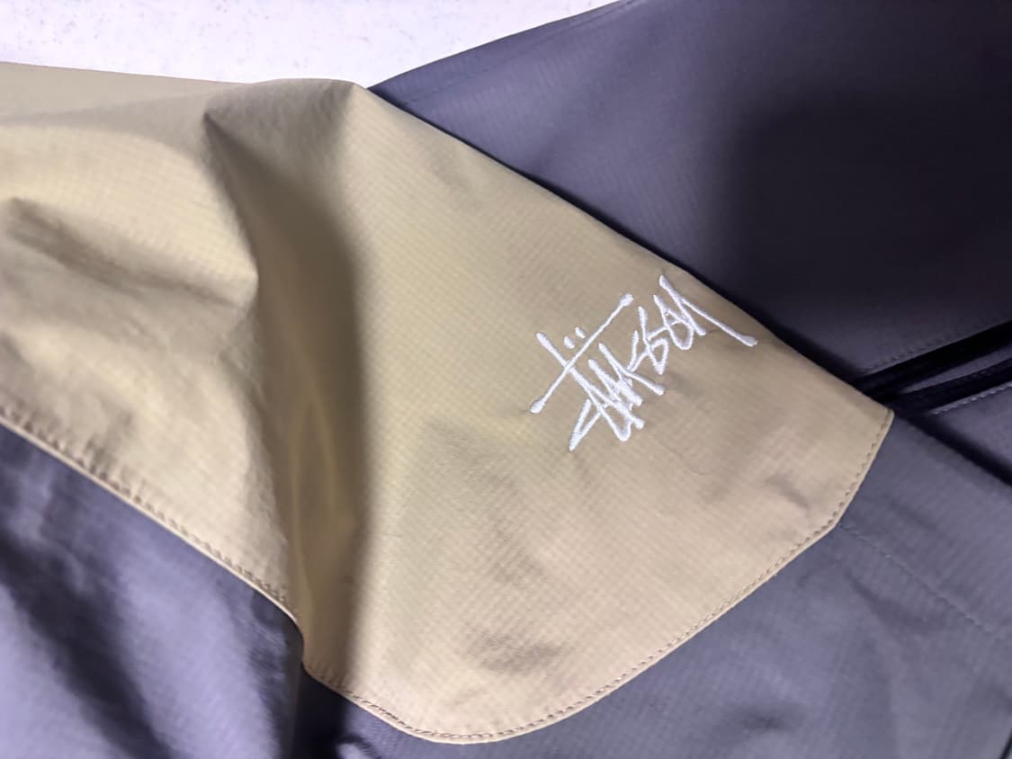 스투시 테입드 심 레인 바람막이(모자 안으로 넣기 가능) 상품이미지7