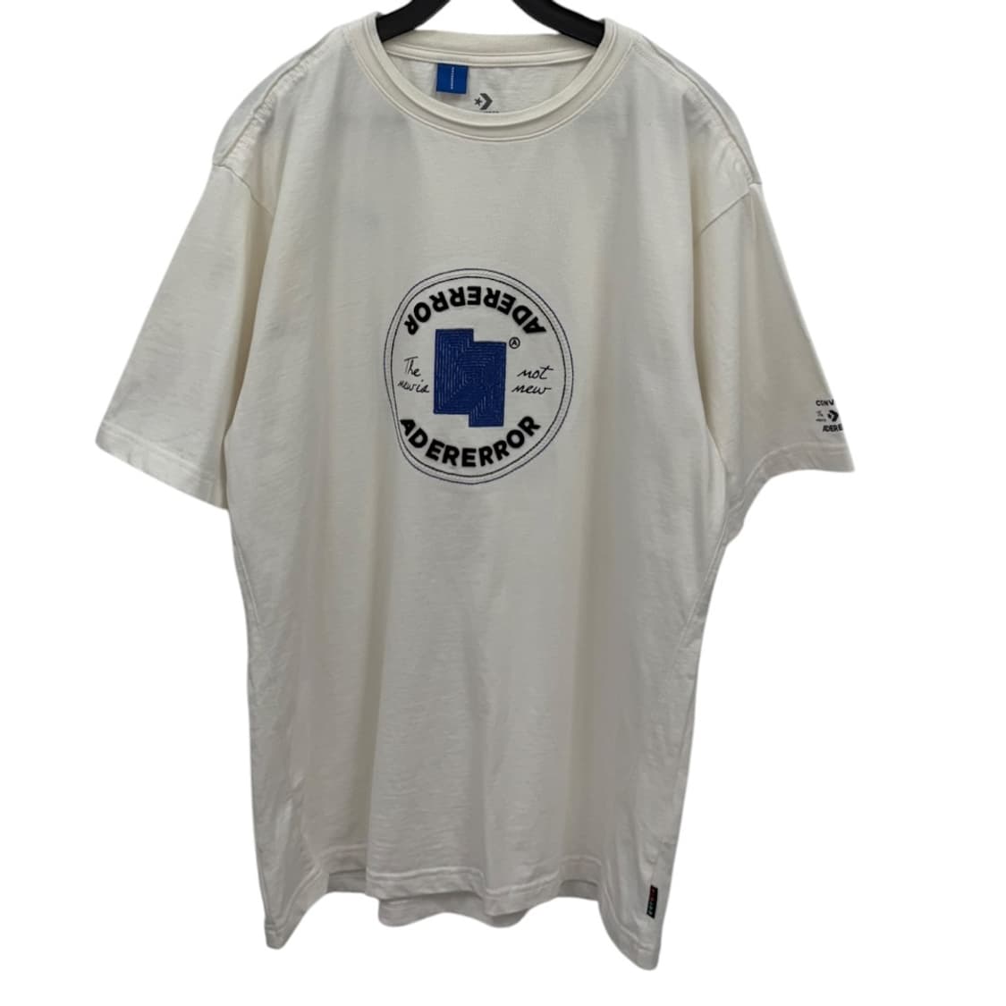 컨버스x아더에러 셰입스 반팔티 상품이미지1