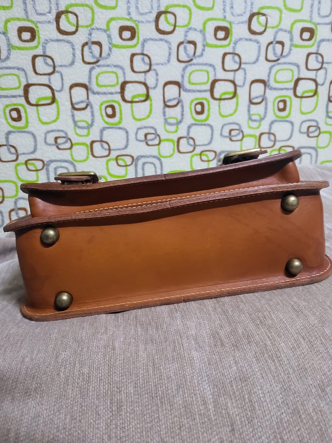 헤비츠 빅포켓사첼백 레디쉬브라운 스몰  상품이미지8