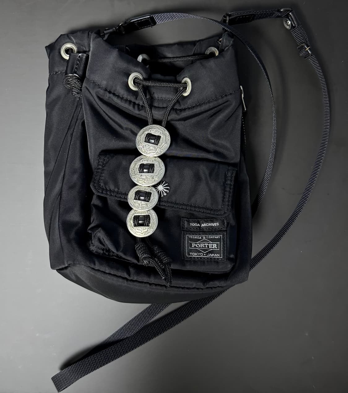 22ss 토가 포터 스트링백 블랙컬러 상품이미지2