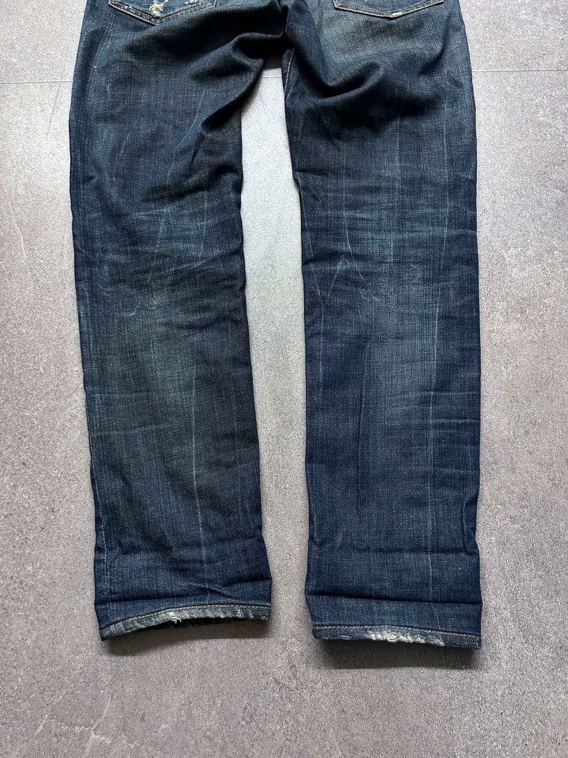 디스퀘어드2 슬림 디스트레스드 데님 팬츠 상품이미지8