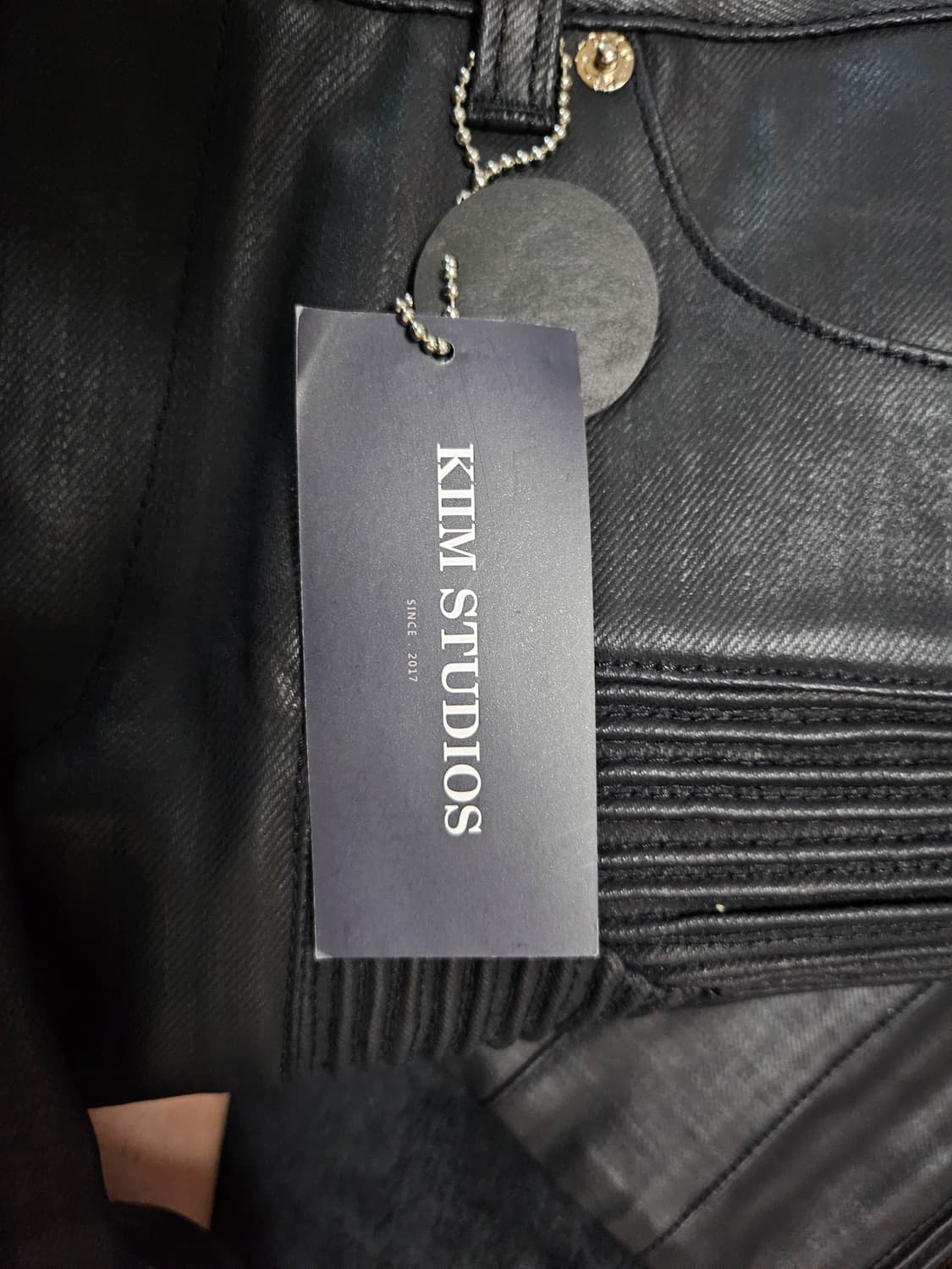 KIIM 코팅진 바이커 바지 상품이미지9