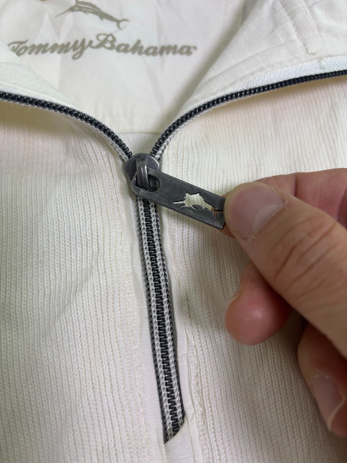 일본판 TOMMY BAHAMA 반집업 맨투맨 사이즈 105-110 상품이미지5