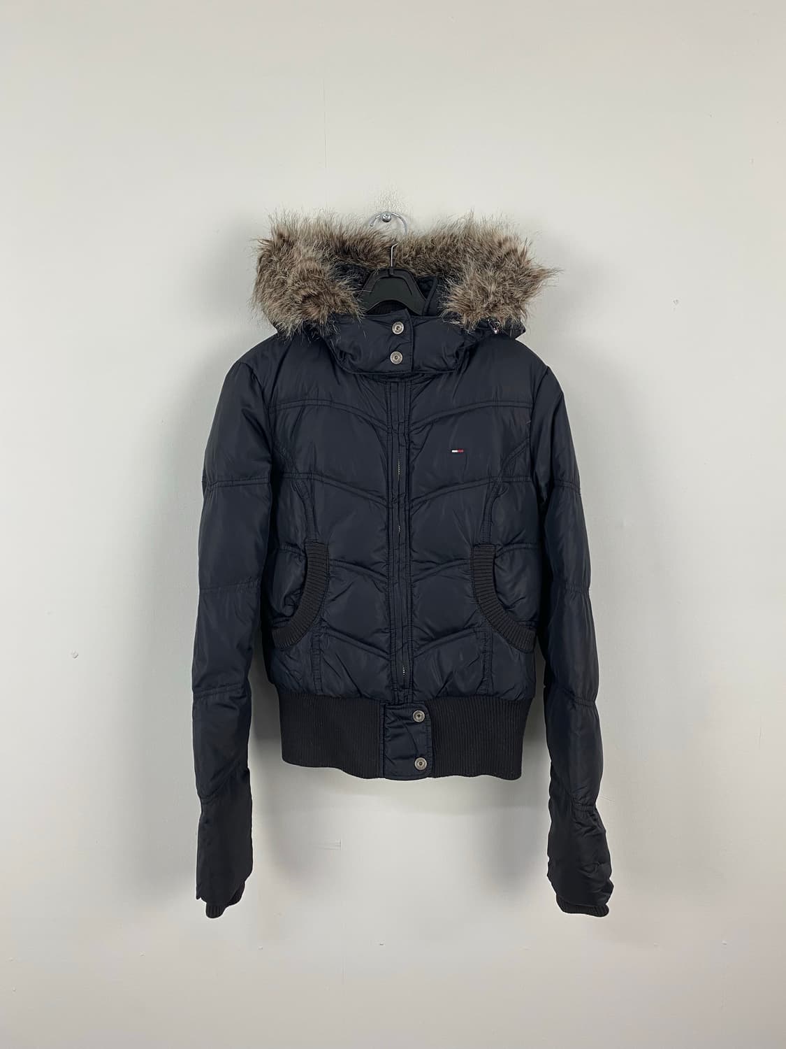 타미힐피거 크롭 다운 패딩 푸퍼자켓 S 상품이미지1