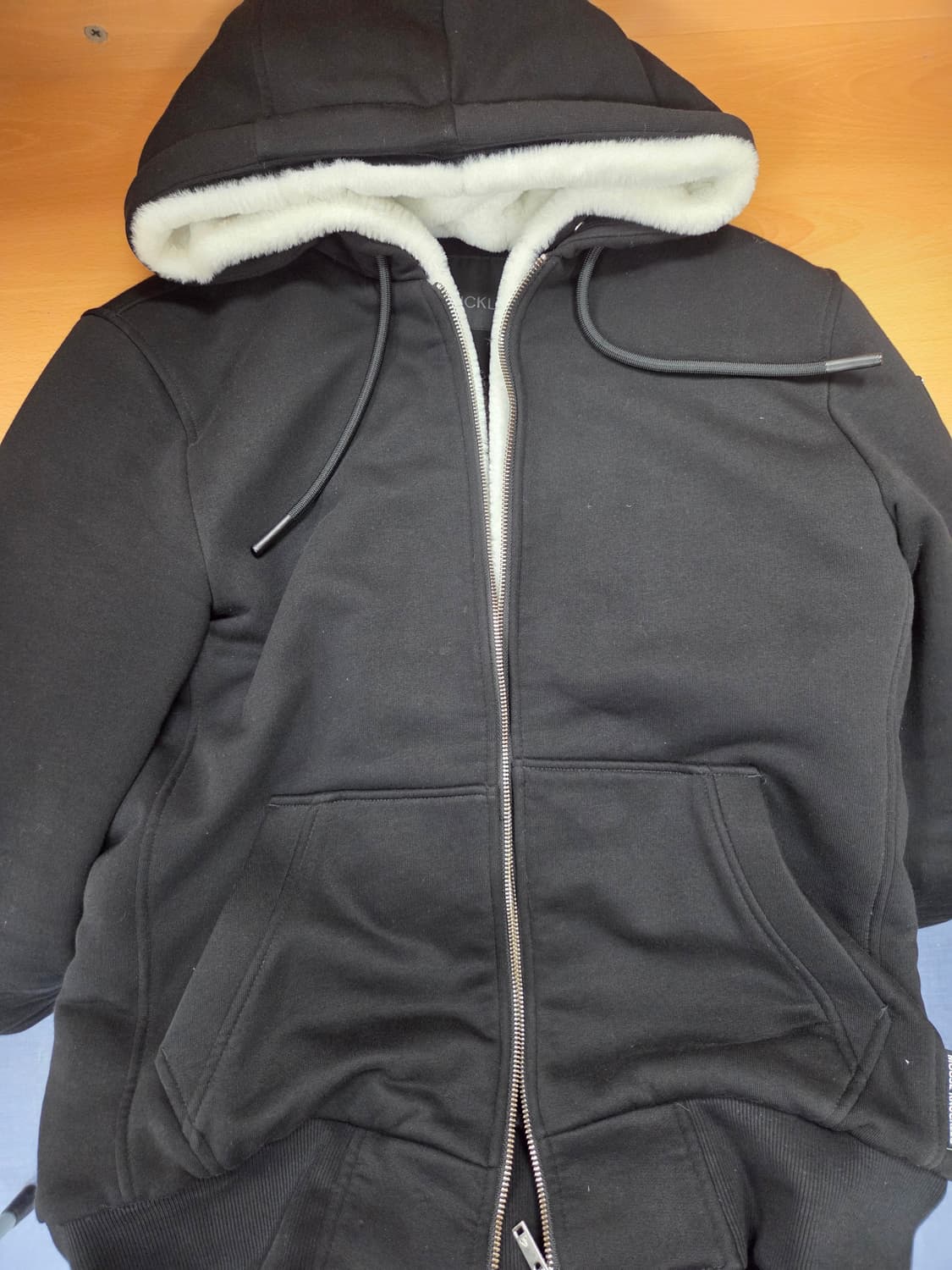 무스너클 버니스웨터 S 블랙 상품이미지1