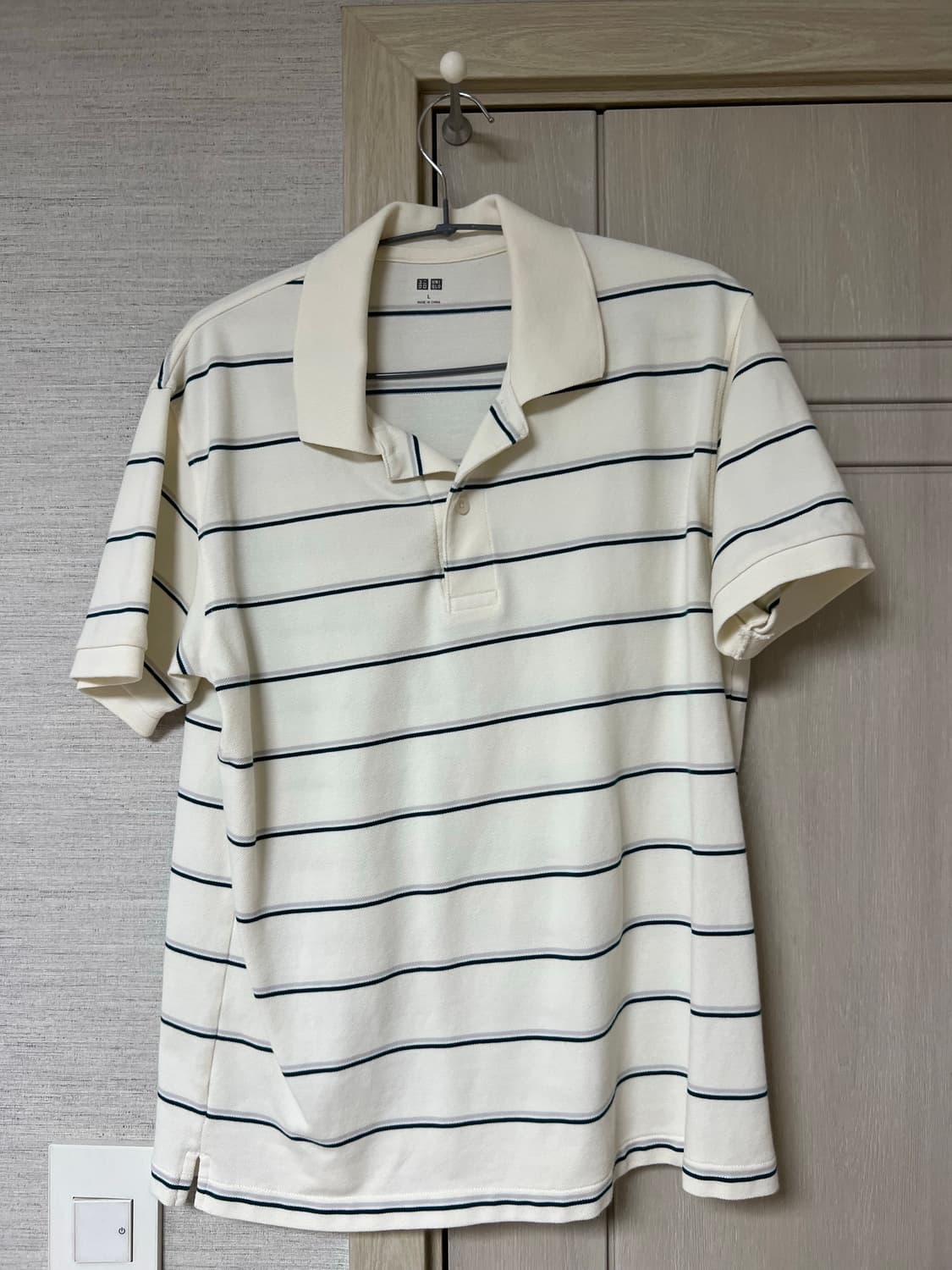 유니클로 스트라이프 폴로티 L 사이즈 상품이미지1