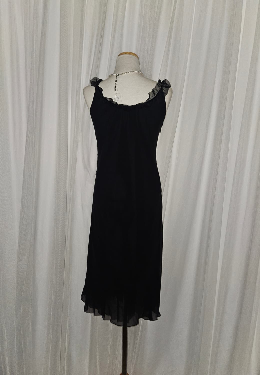 airy shower 블랙 히메 쉬폰 슬리브리스 드레스 상품이미지3