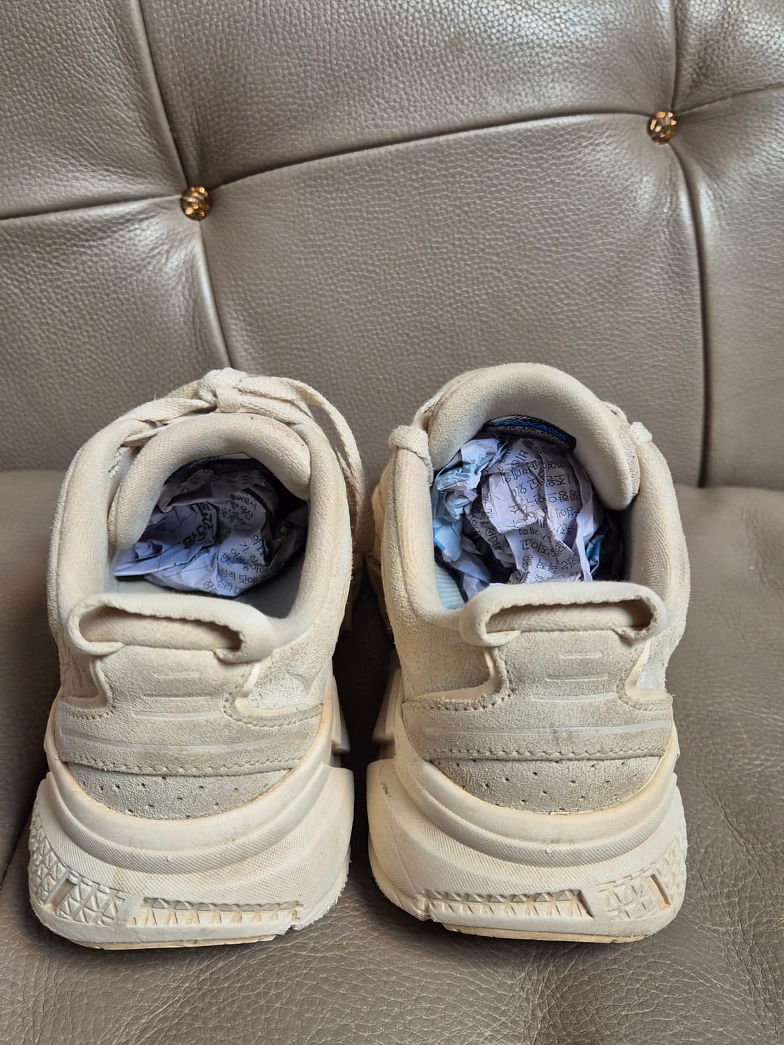 호카 클리프톤 L 스웨이드 에그녹 여성 235 상품이미지6