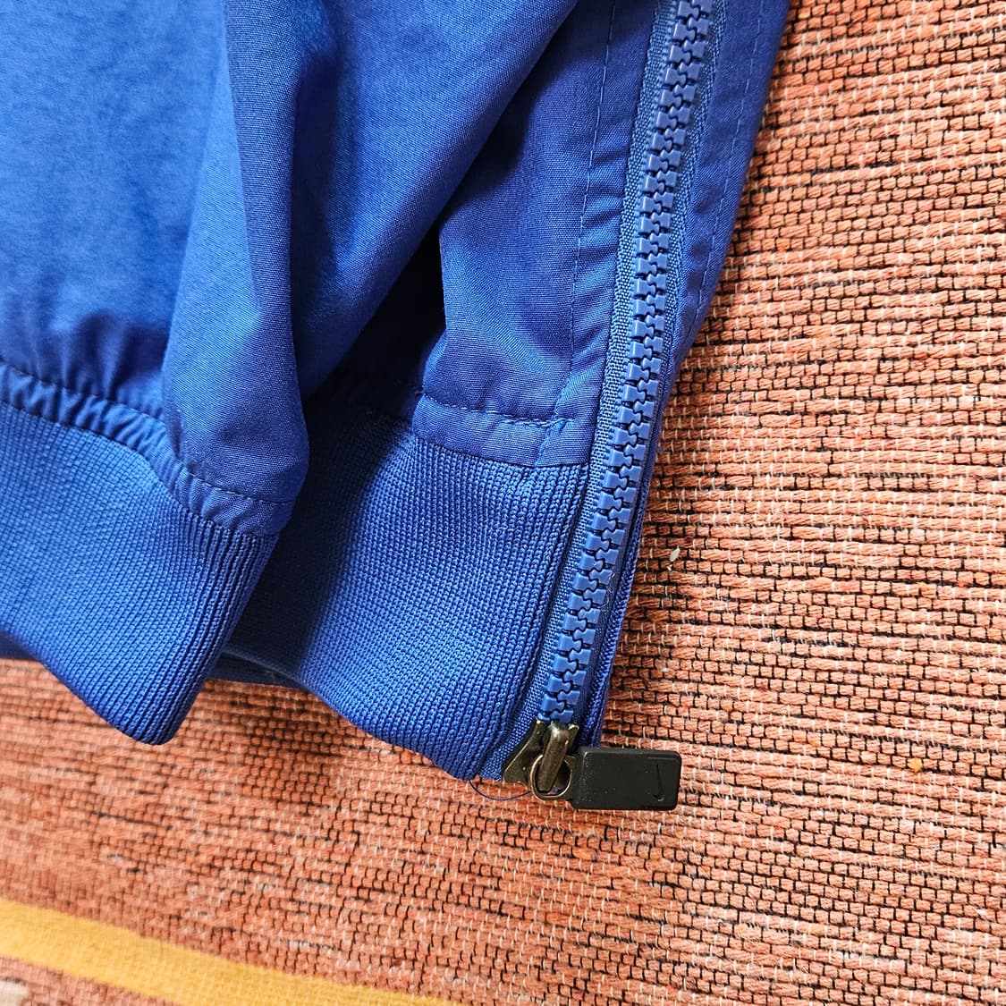 나이키 웜업 켄터키 상품이미지3