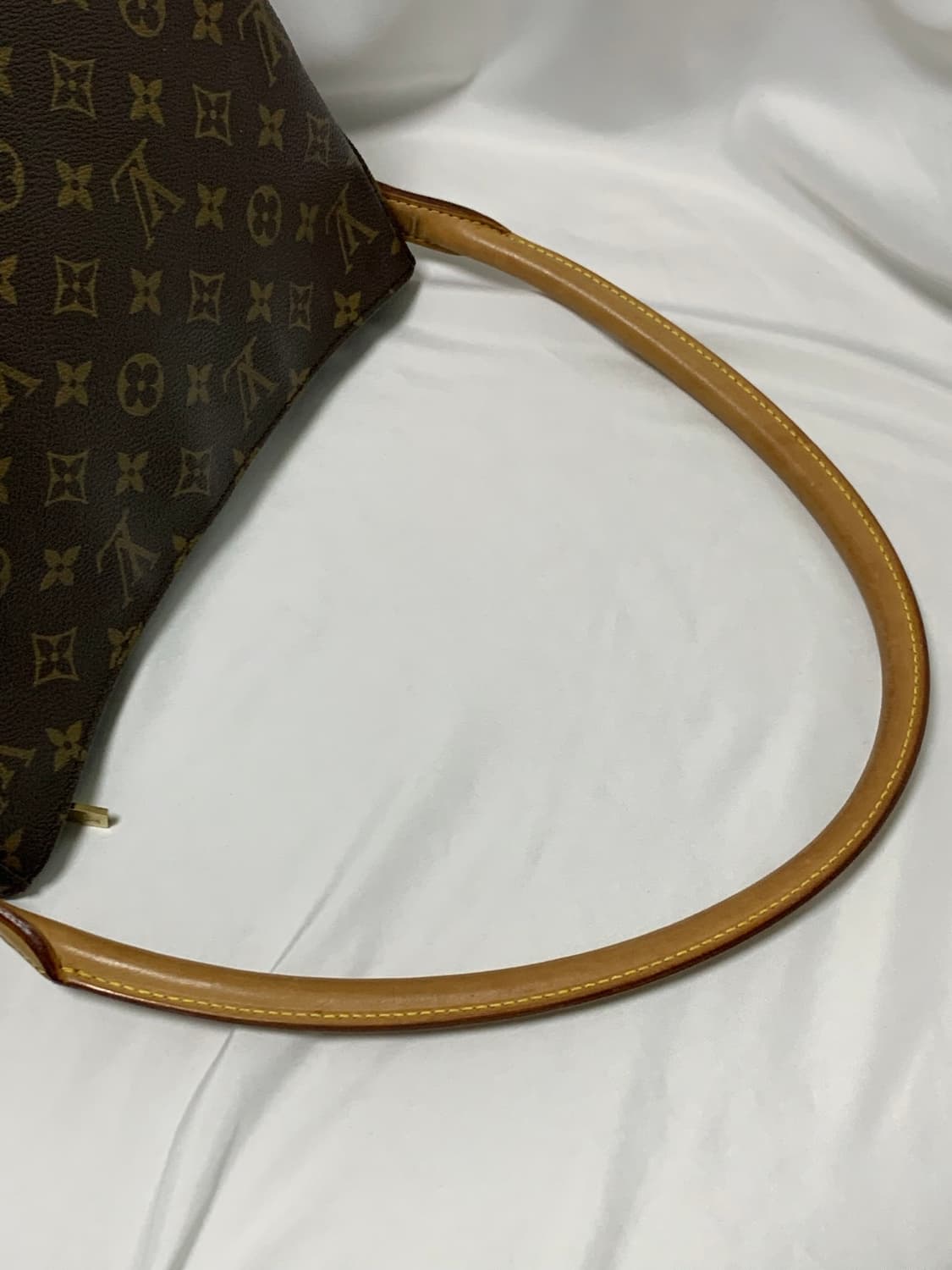 루이비통 루핑백 gm 상품이미지3