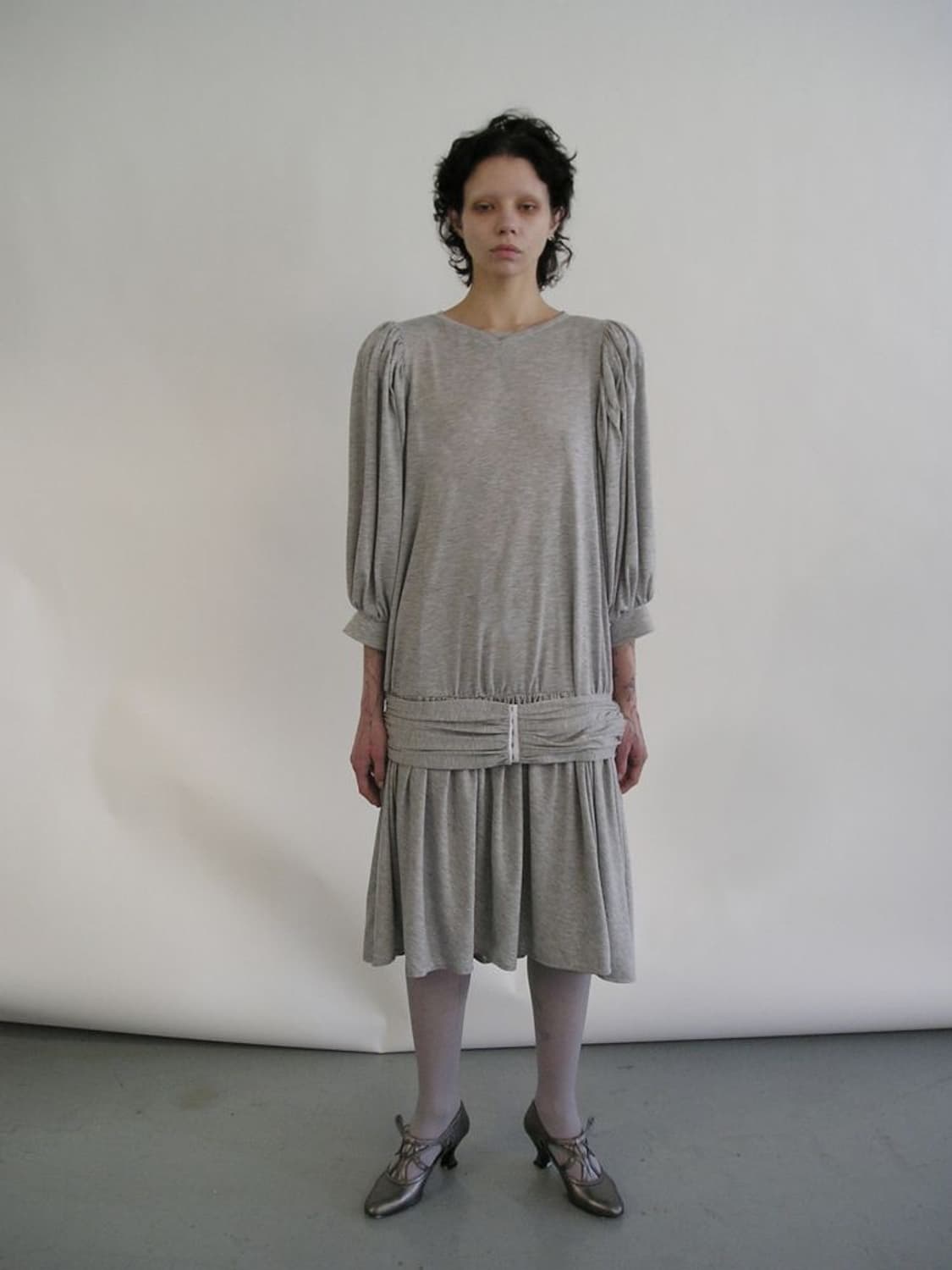 Art Nouveau Dress - gray 상품이미지1