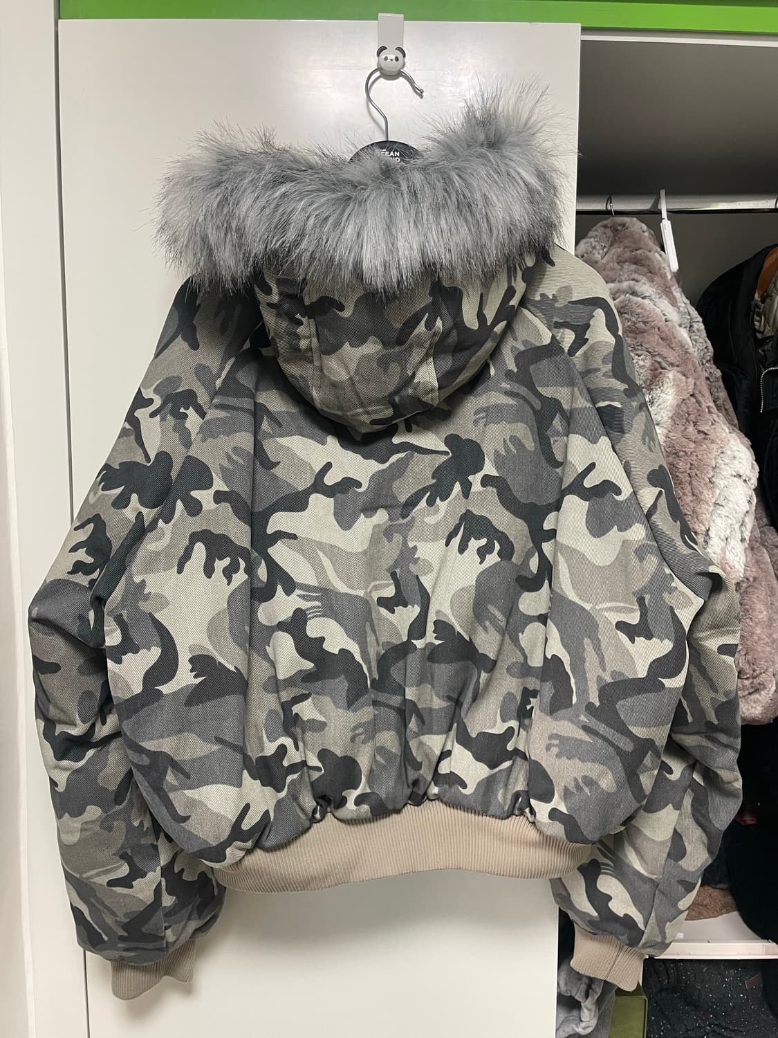 비엑세스 카모 퍼 패딩 M 상품이미지2