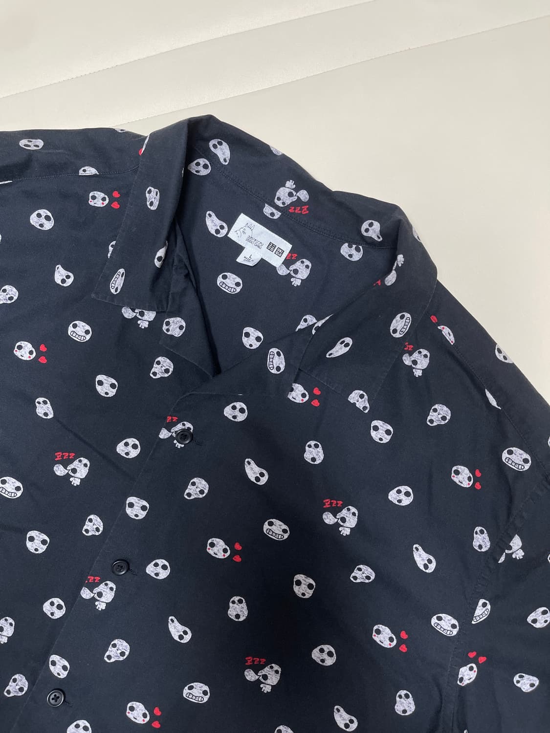 유니클로 x 지브리 스튜디오 협업 반팔셔츠 상품이미지3