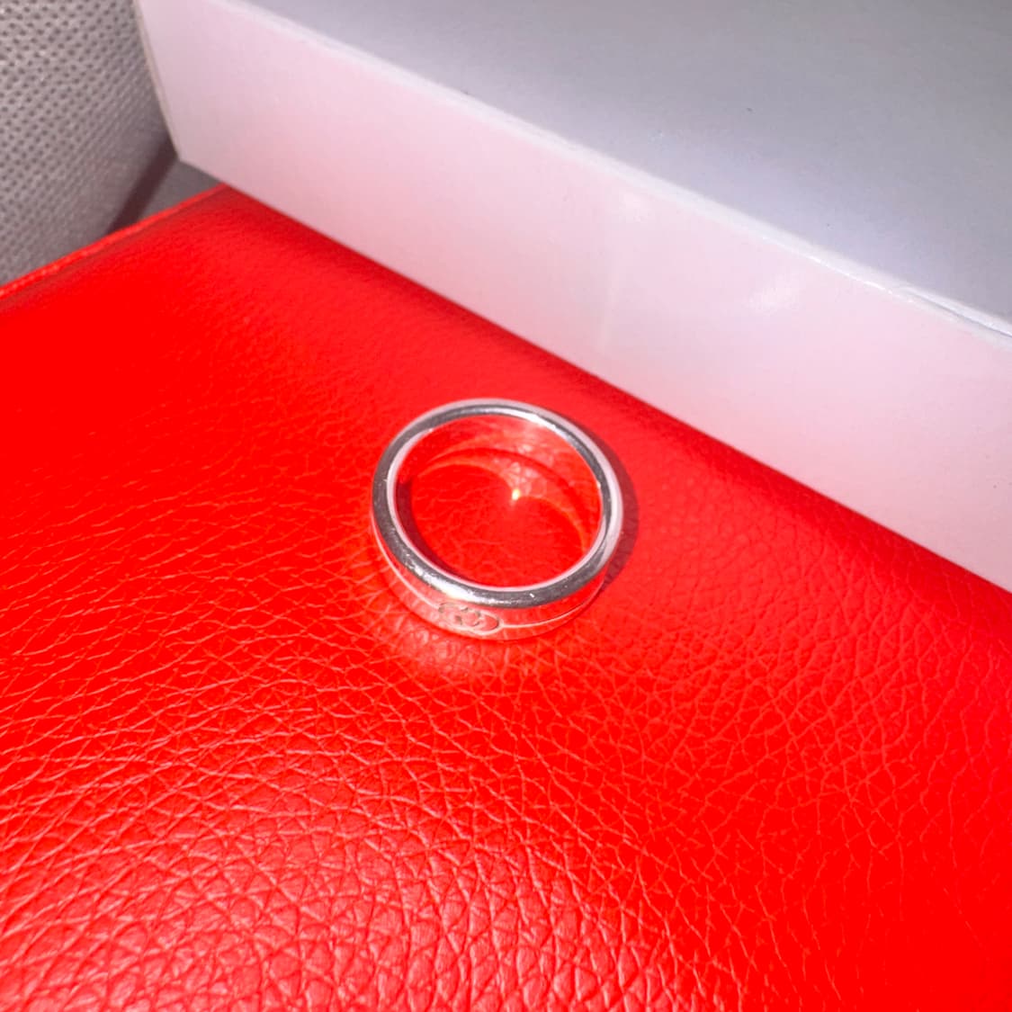 구찌 다이애그널 인터로킹 G 링 15호 상품이미지2