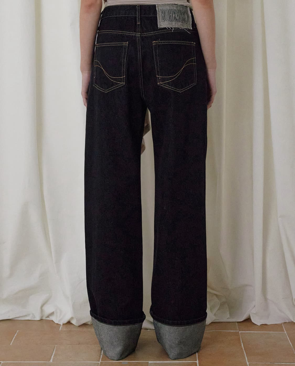 보헤미안서울 엠브로이더리 로고 롤업 데님 상품이미지2