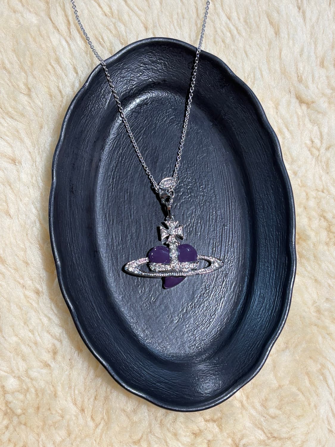 Vivienne Westwood Orb Heart Pendant Neck 상품이미지1