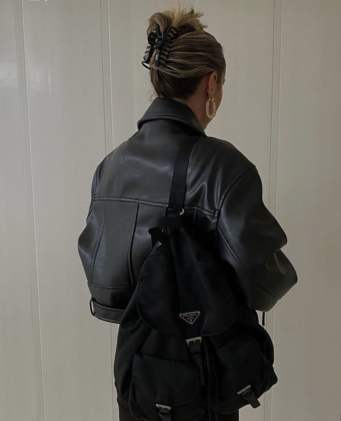 프라다 포코노 백팩 미듐 판매합니다. 상품이미지10