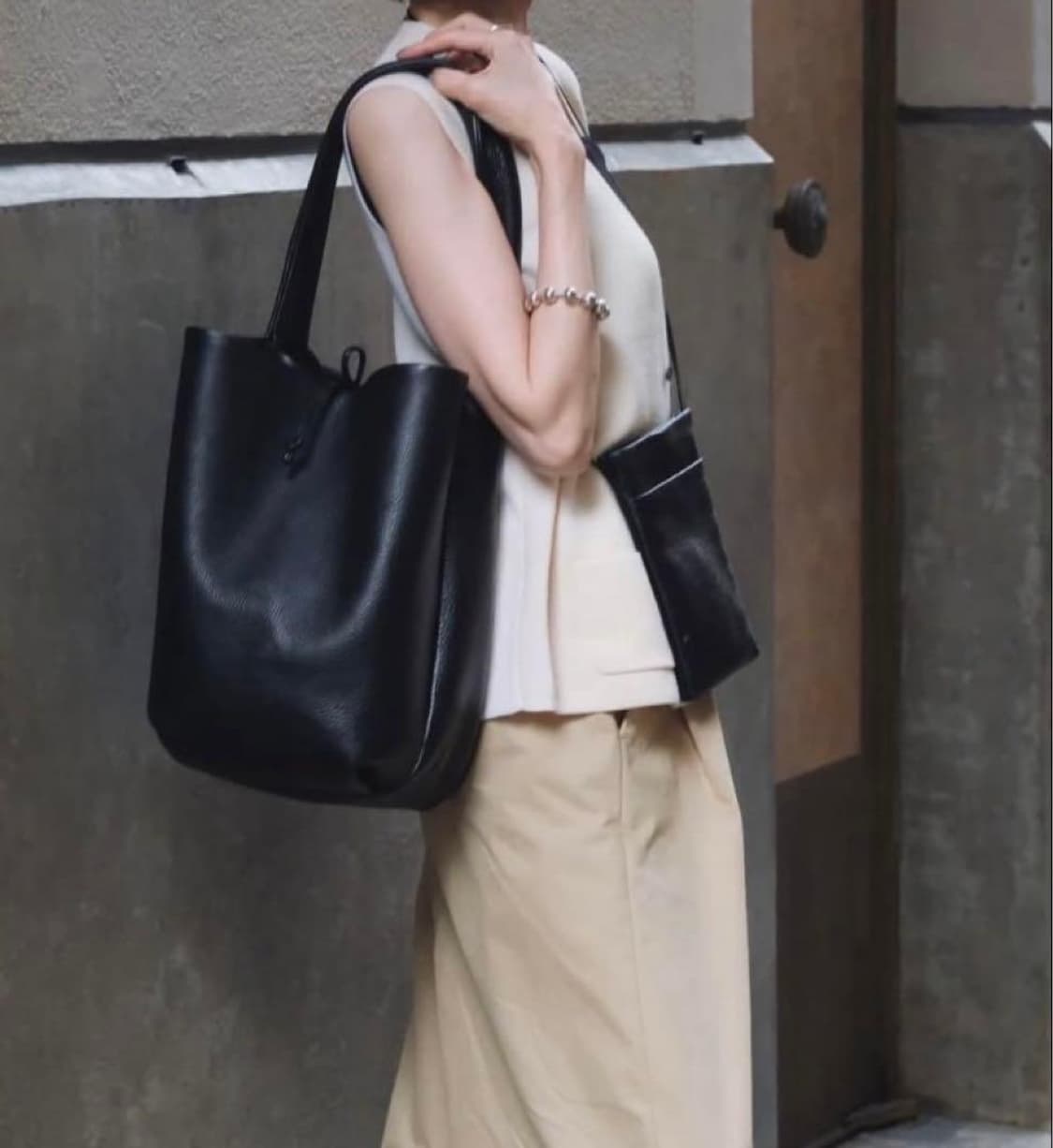 요지 야마모토 Y'SACCS x 혼고 토모카고 소가죽 토트백 상품이미지2