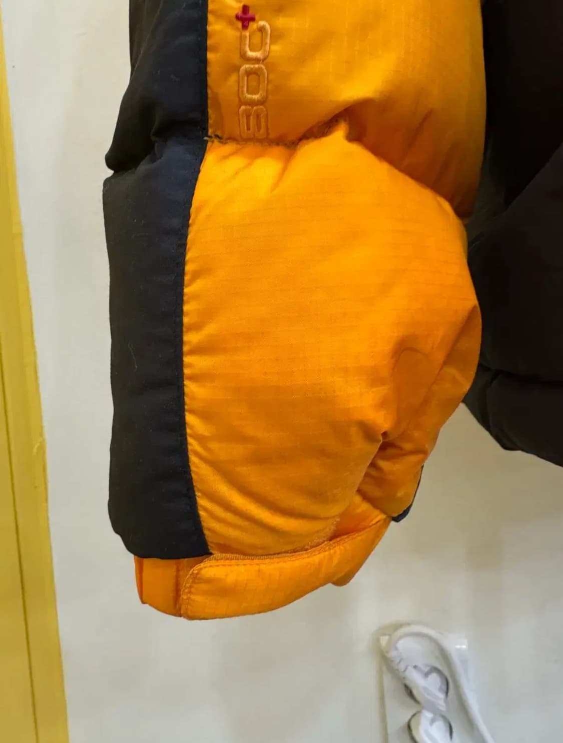 KOLON SPORT 코오롱스포츠 구스다운 패딩/머스터드 옐로우95 상품이미지9