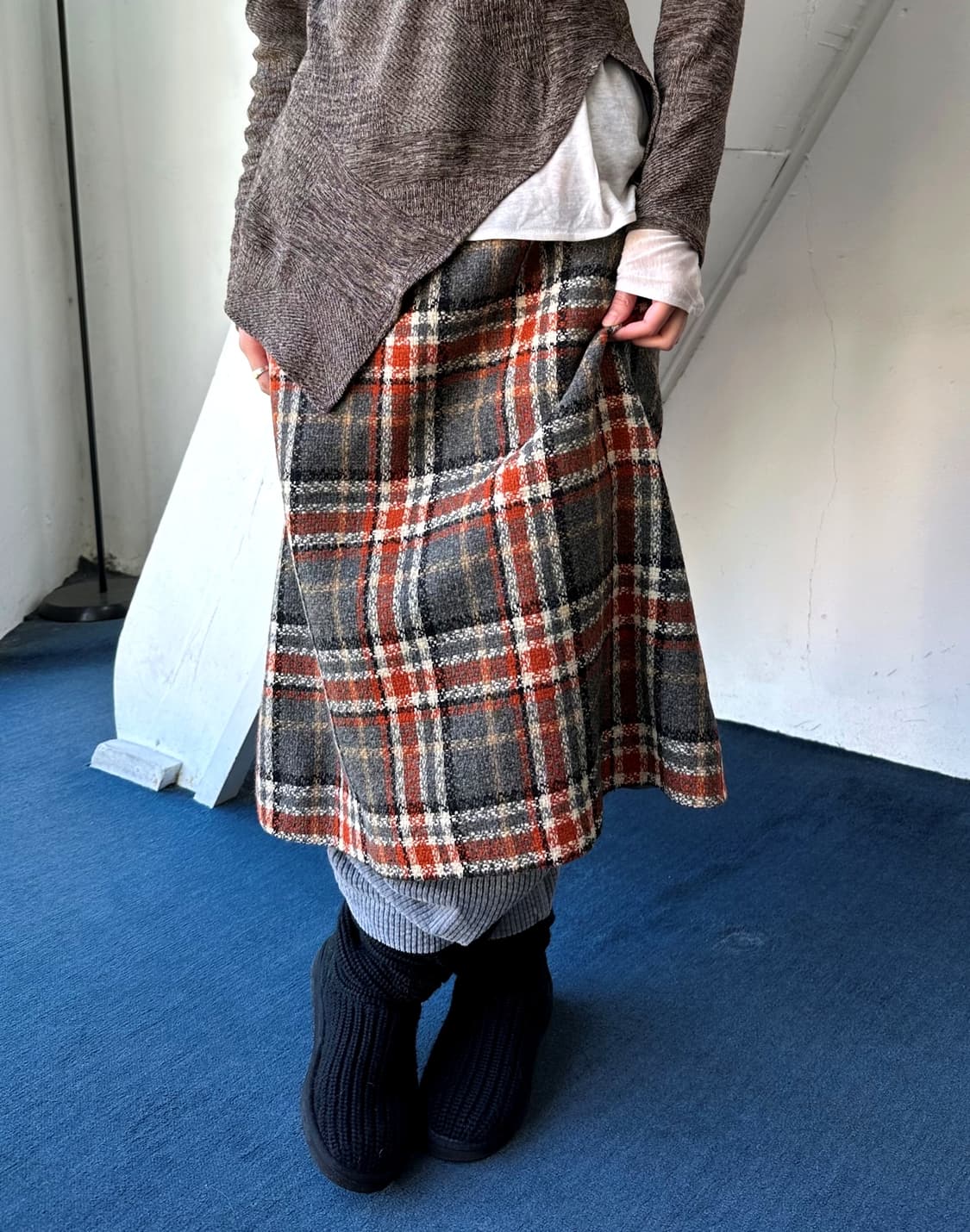 Tweed check fabric wide skirt 상품이미지1