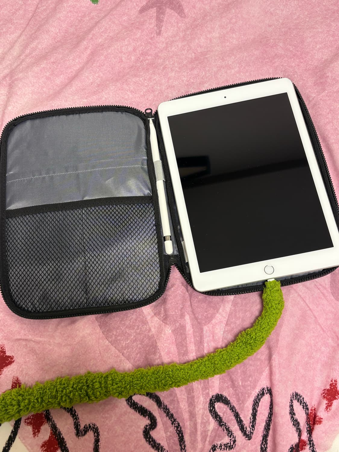 아이패드 6세대 WIFI 32GB 실버+애플펜슬 팝니다 상품이미지10