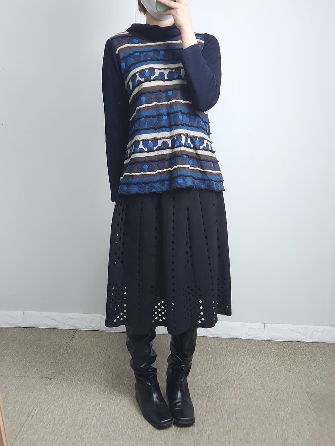 (오즈세컨)니트 펀칭 스커트 상품이미지3