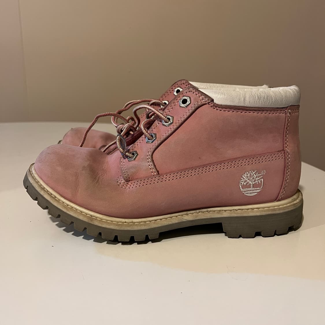 팀버랜드 넬리 워터프루프 추카 부츠 미디엄 핑크 상품이미지2