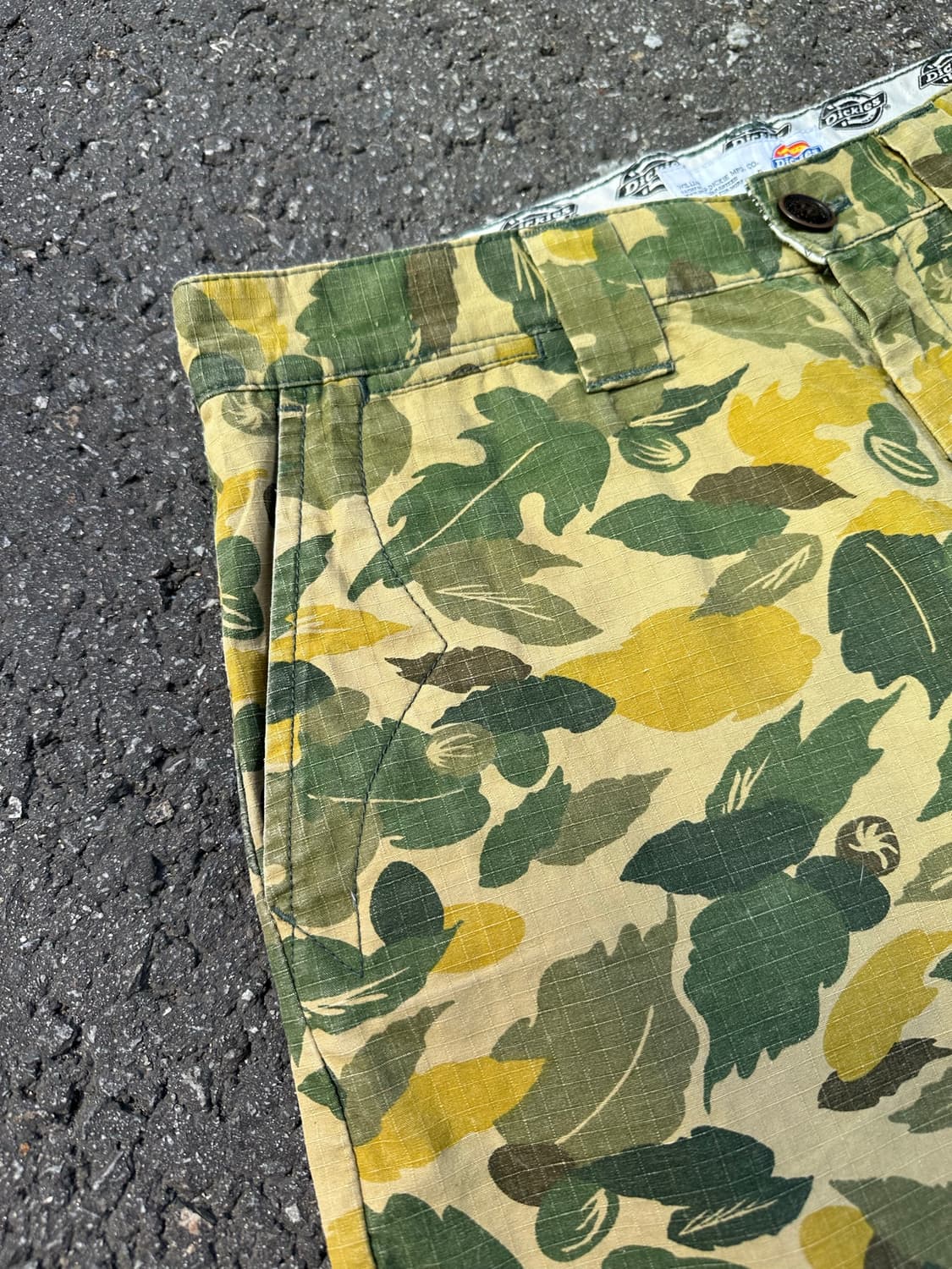 [디키즈] •Dickies Leaf Camofla Short Pants 상품이미지4
