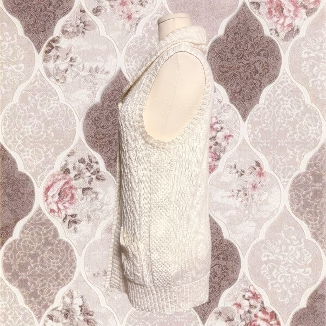 (이체시에눌)써니 빌리지 일본 모리 화이트 카라 금장 단추 베스트 가디건 상품이미지2