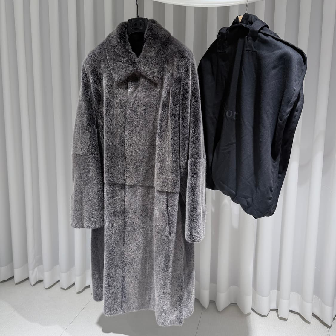 (A+/48) / 디올 남성 밍크 코트 그레이 상품이미지2