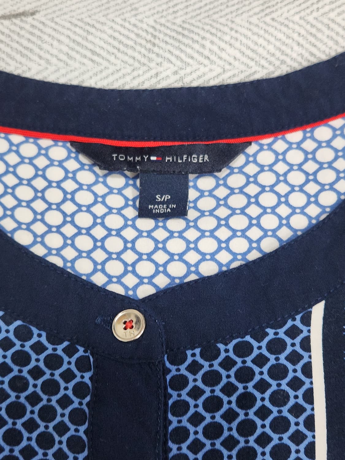 [S] 타미힐피거 찰랑이는 보헤미안 핀턱 7부 블라우스 상품이미지5