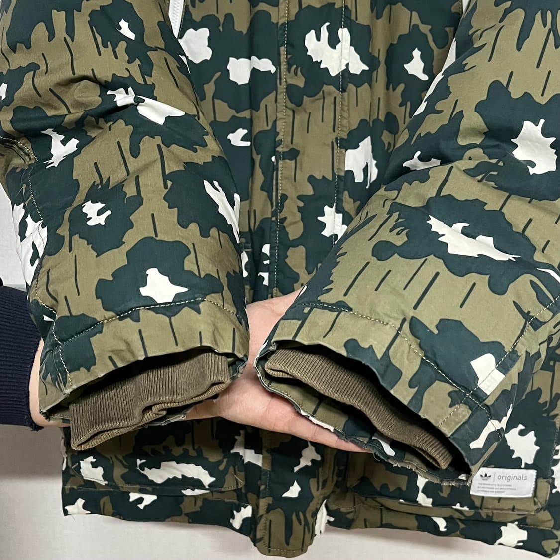 아디다스 오리지널 카모 패딩 105 상품이미지5