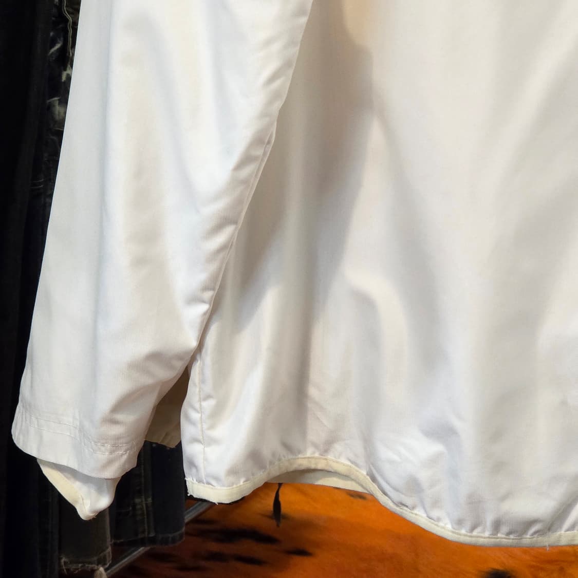 아디다스 올드스쿨 화이트 포인트 바람막이 상품이미지8