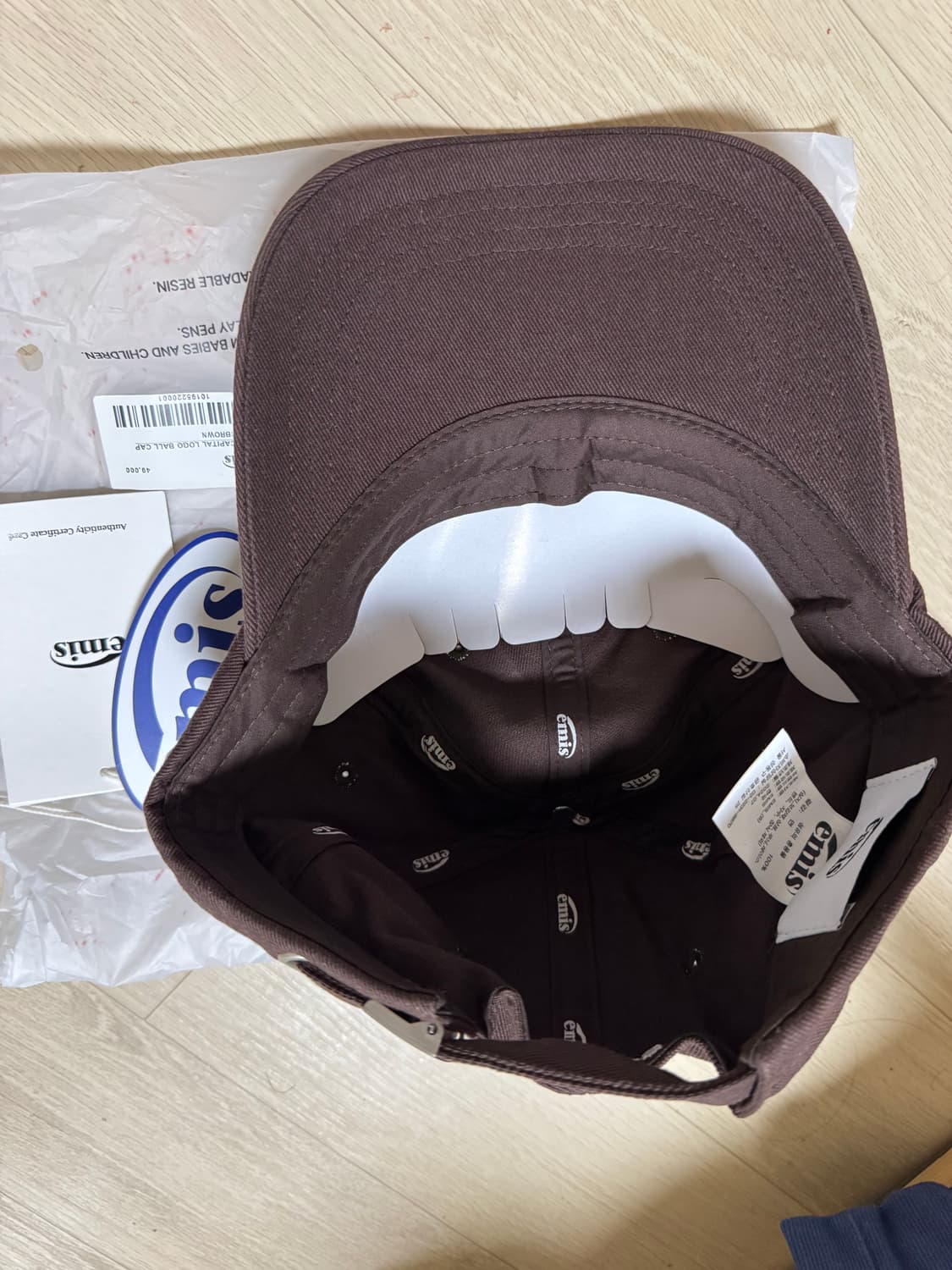 새상품) EMIS 이미스 트윌 캐피탈 로고 볼캡 브라운 상품이미지3