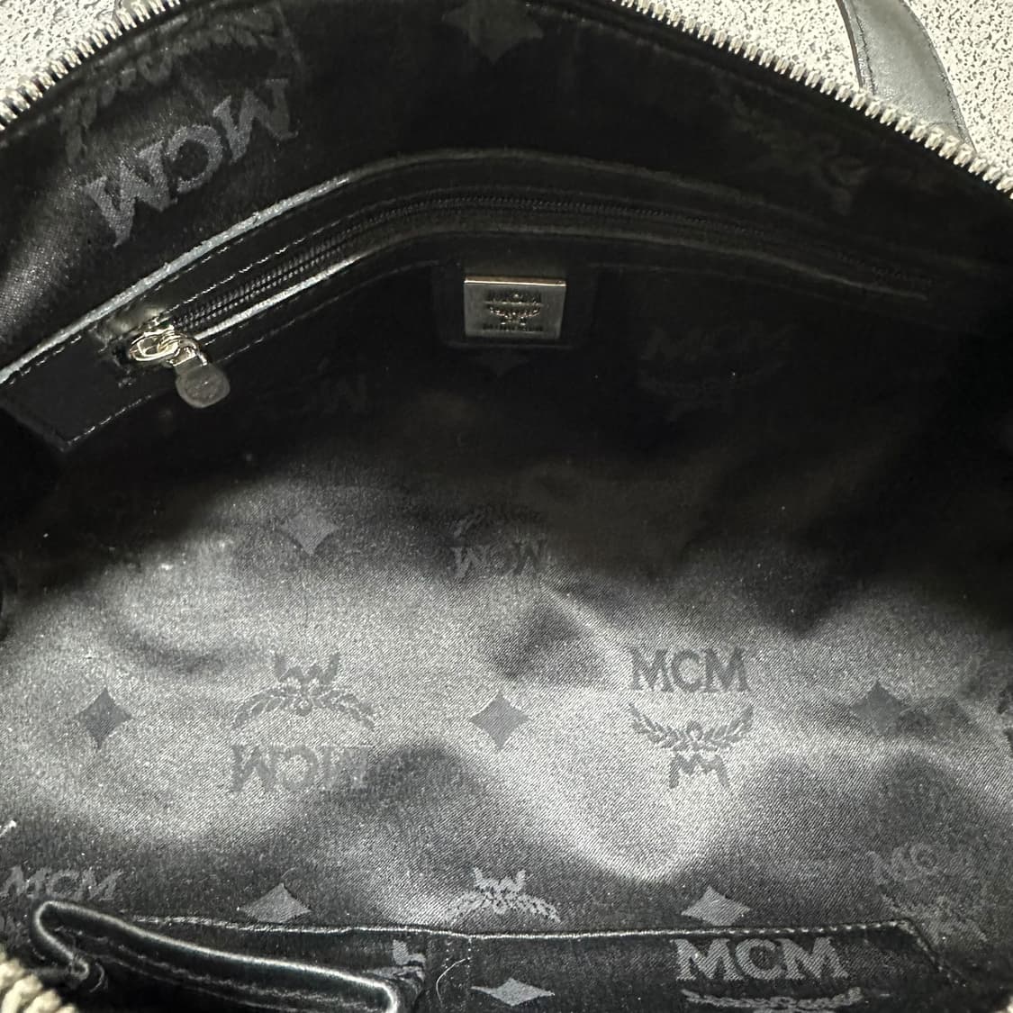 ✨ (바배) MCM 비세토스 원통 토트백 상품이미지9