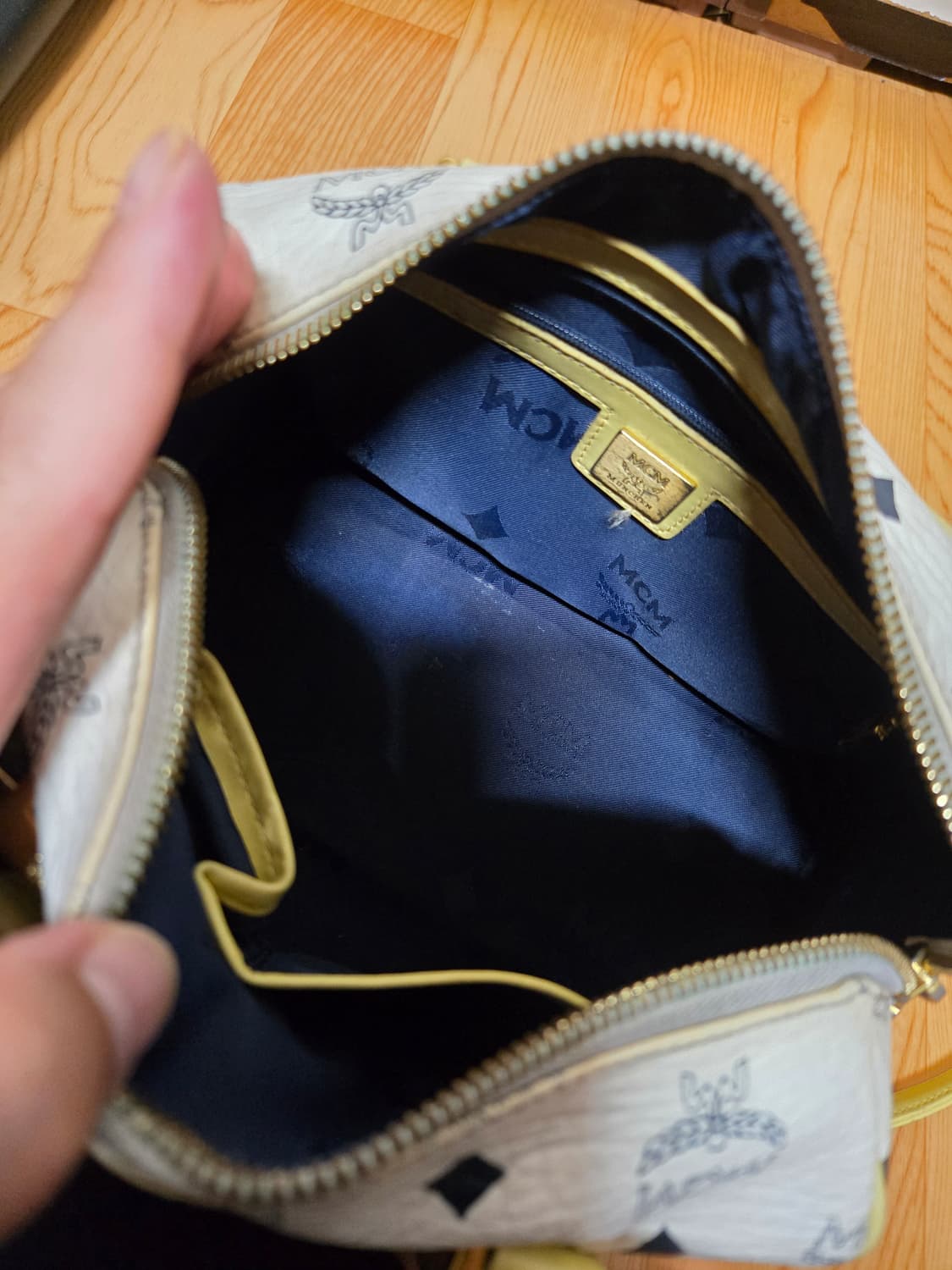 MCM 비세토스 미니 토트백 크로스백 상품이미지7