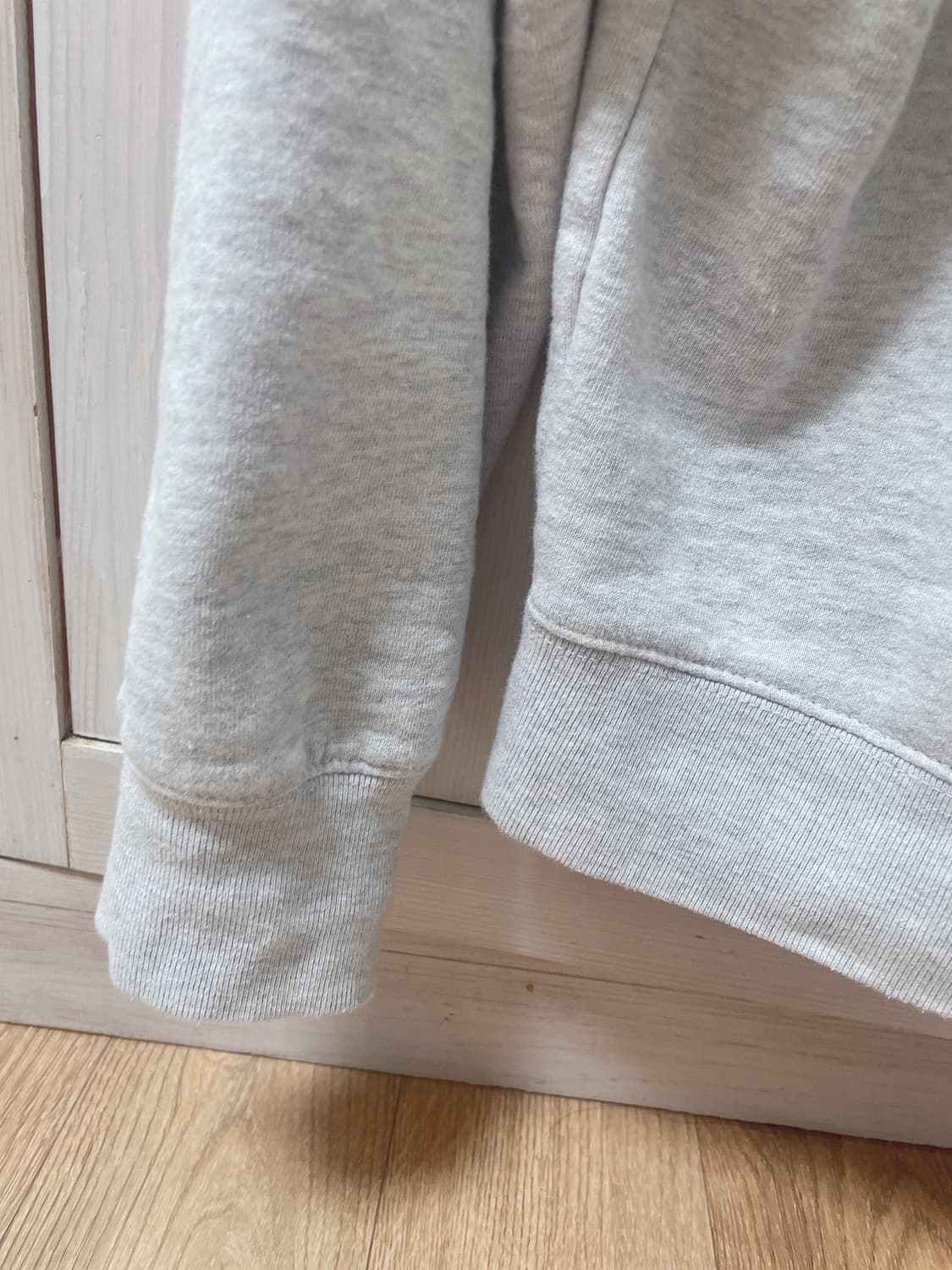 브랜디멜빌 뉴포트 원숄더 스웻셔츠 맨투맨 상품이미지4