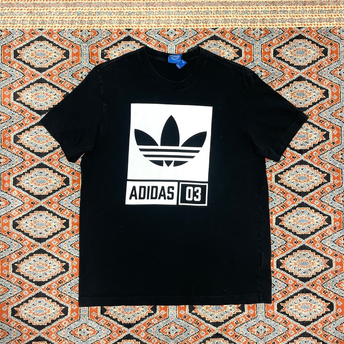 아디다스 프린팅 블랙 반팔티셔츠 여성100 상품이미지1